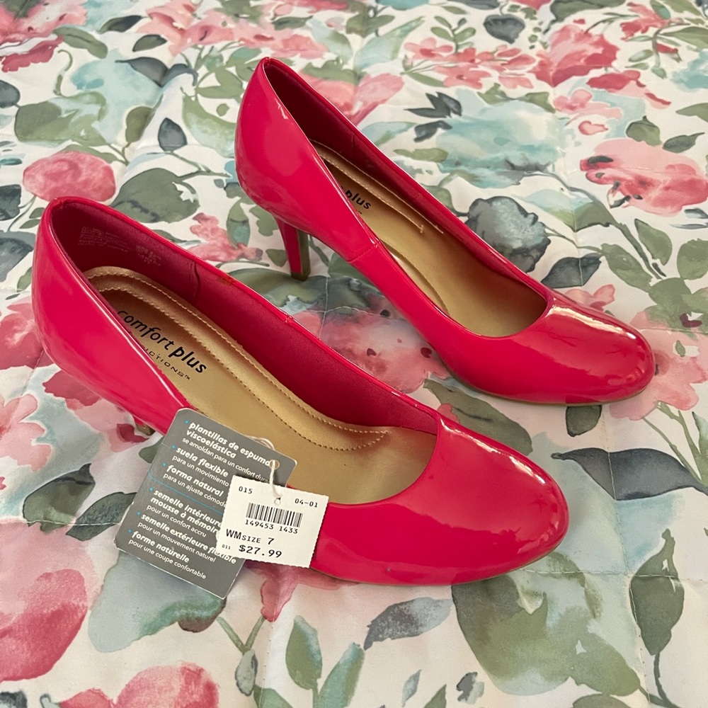 🌷 Comfort Plus Hot Pink Heels Size 7 🌷